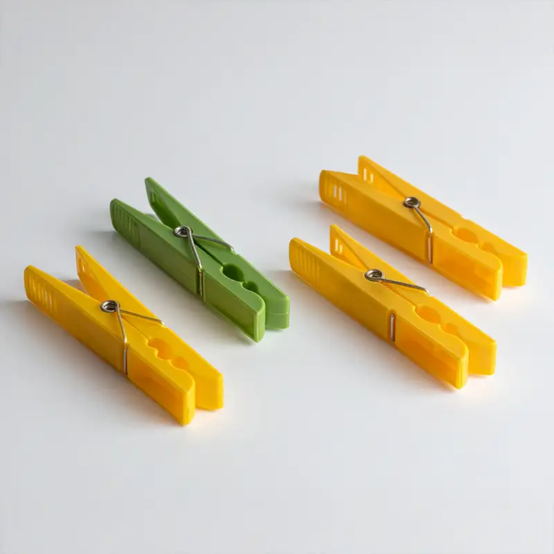 Injection Moulded Pegs